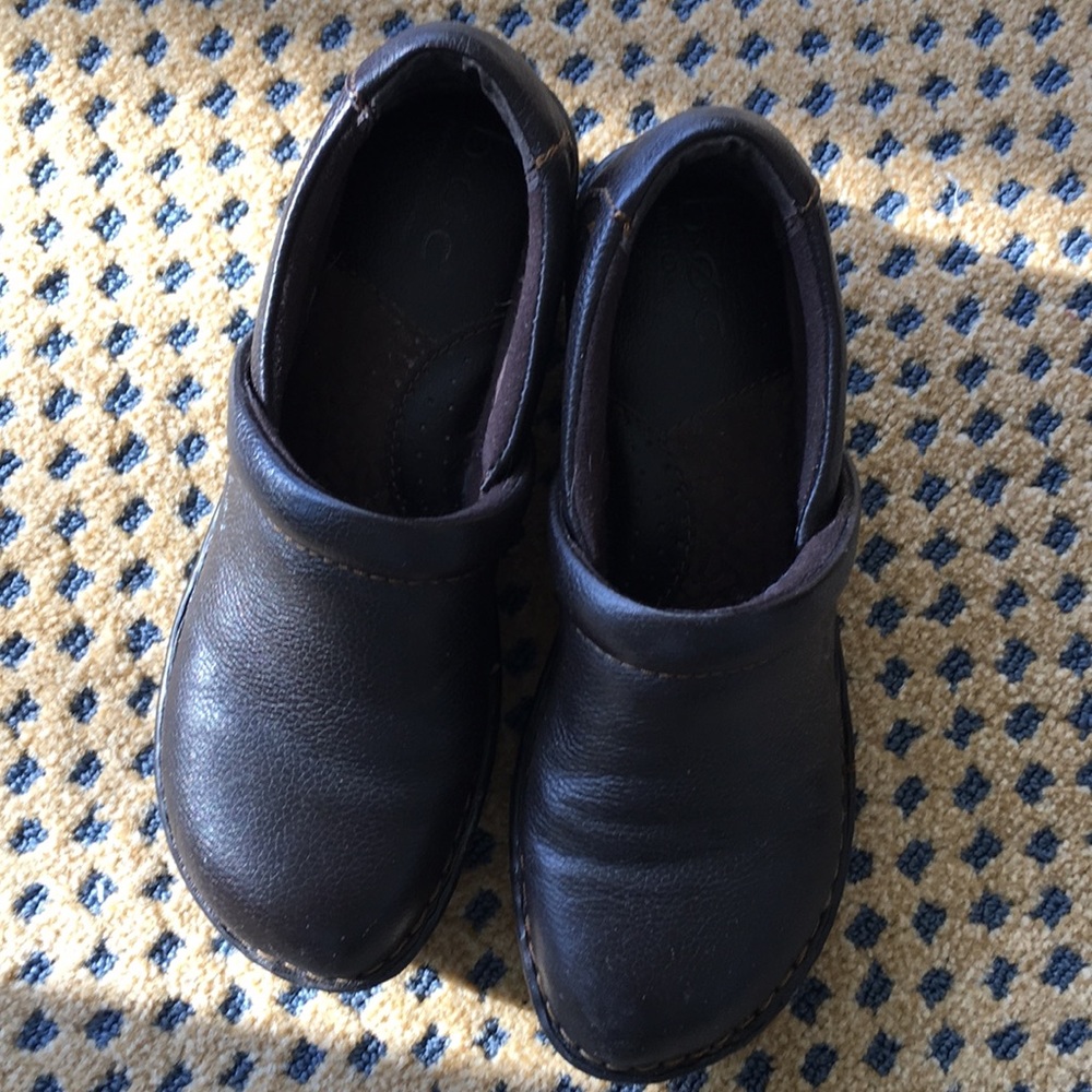 B.O.C. Clogs - Picture 2 of 5